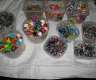 1200 Ringe aus Glas und Metall